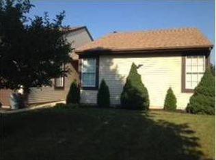 512 Lyon Dr, Buffalo Grove, IL