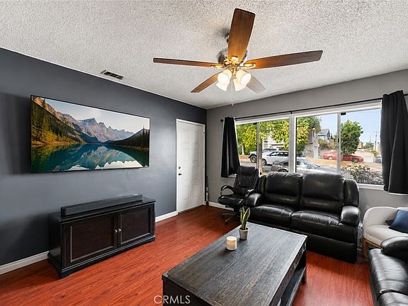 3rd image of 415 N Eucla Ave