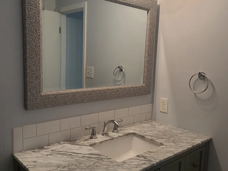 709 Redwood Park — Photo 22