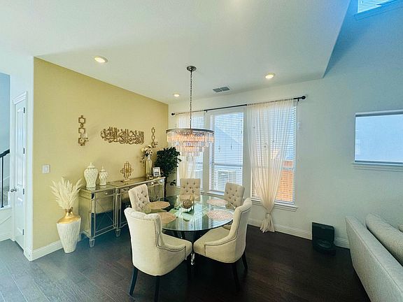Bright dining room