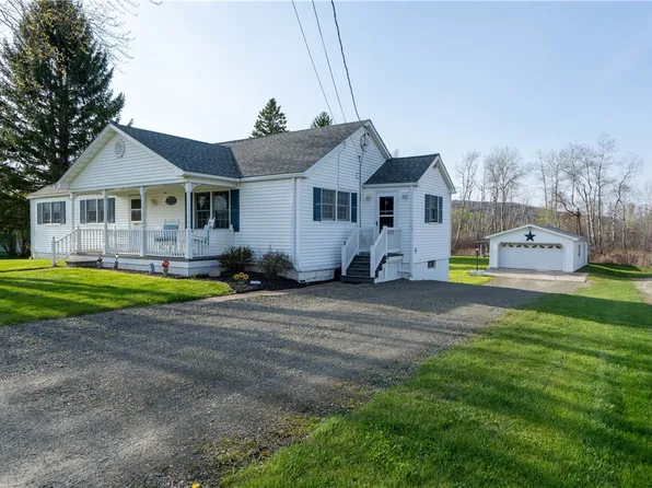 2169 Michigan Rd, Wayland, NY 14572