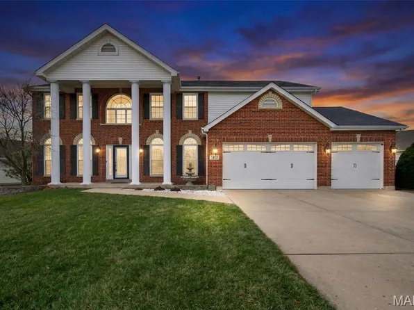 412 Scenic Dr, Saint Peters, MO 63376