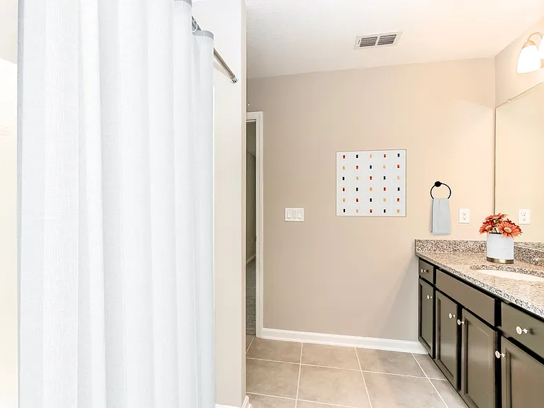 9294 Joannes Way — Photo 5
