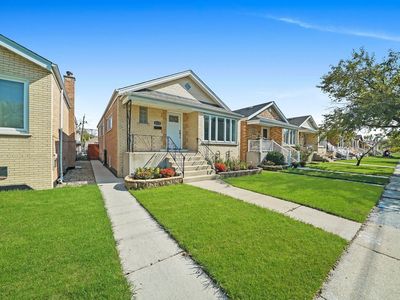 6115 S Narragansett Ave, Chicago, IL, 60638