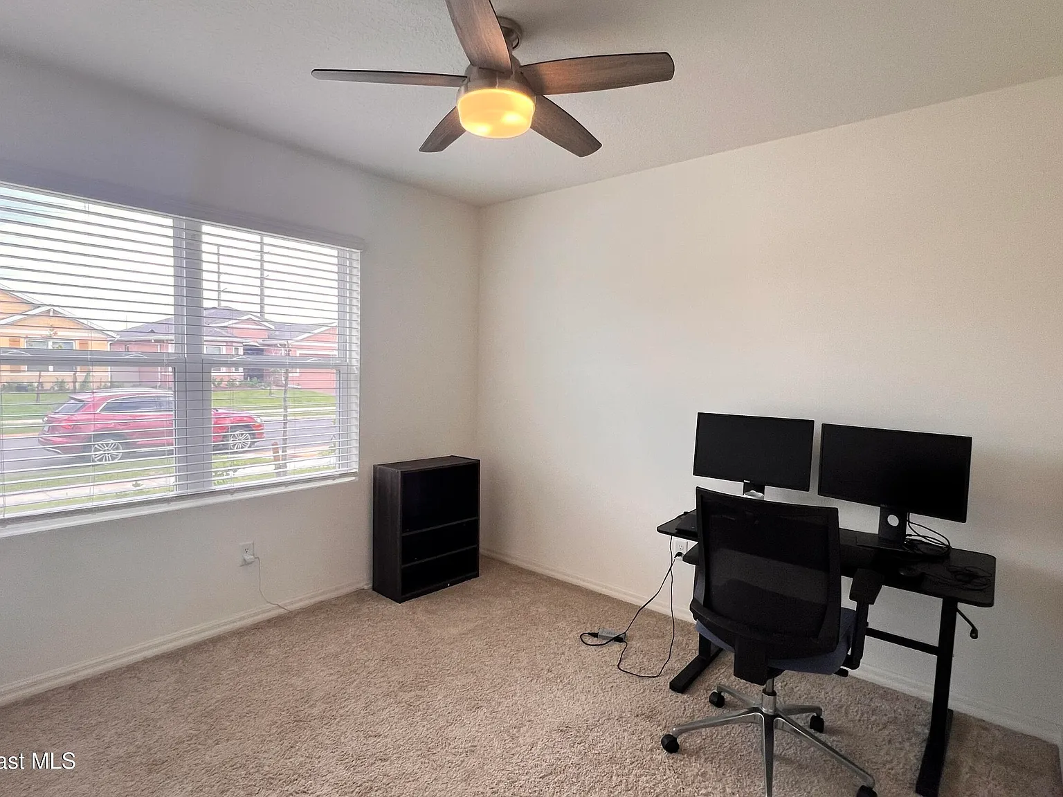 4 bed, 2.0 bath, 1846 sqft, $2,495 — Photo 3