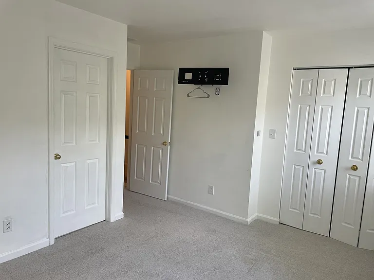 1337 Wimbledon Way #1 — Photo 23