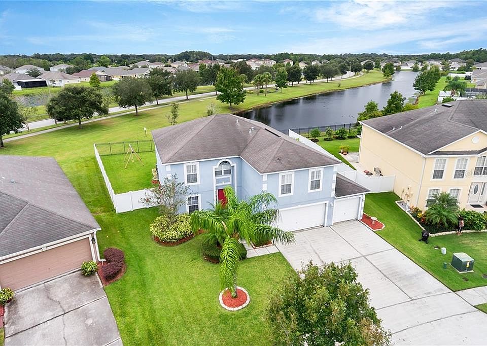 1st image of 4020 Greenleaf Dr
