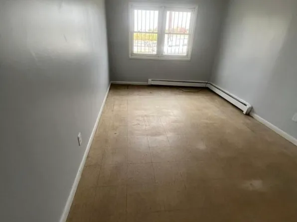 437 Grove St #G, Irvington, NJ 07111