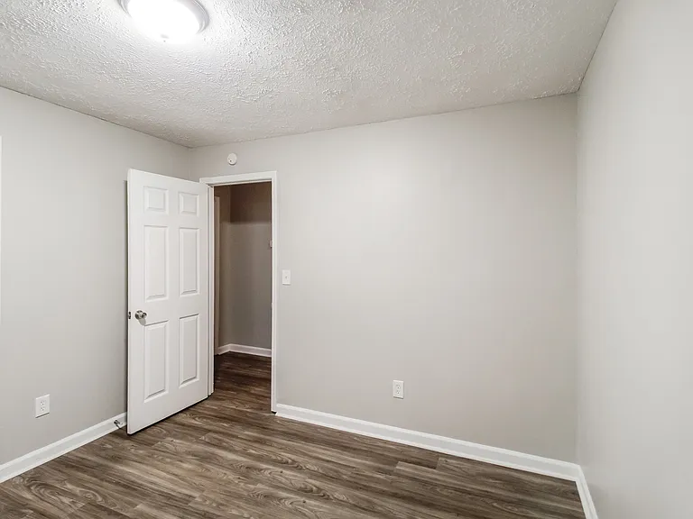 15985 Highway 36 — Photo 10