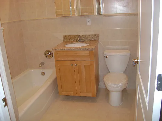 Rented by NY Space Finders Inc. | media 6