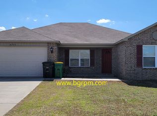 6733 Red Oak Ln, North Little Rock, AR 72117