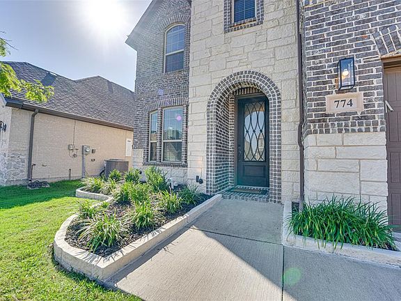 2nd image of 774 Bosley Dr