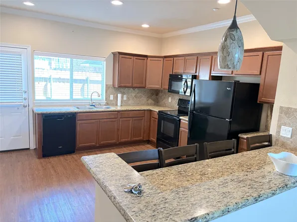 1198 Jones Butler Rd APT 3011, College Station, TX 77840