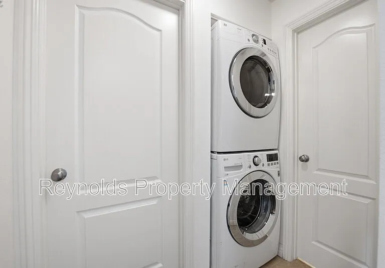 2344 Hosp Way #225 — Photo 14