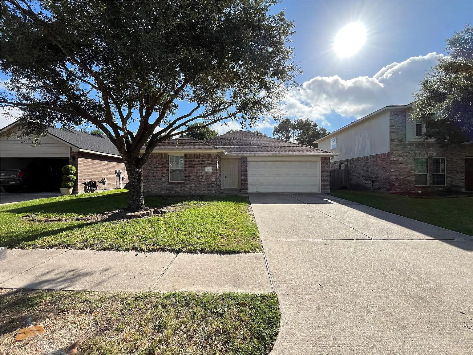 3 bed, 2.0 bath, 1909 sqft, $1,795 — Photo 3