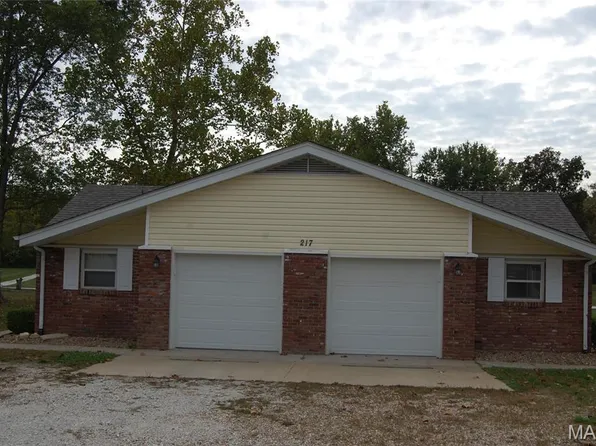 217 Kerland Dr, Wright City, MO 63390