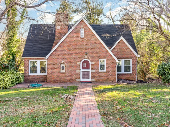 518 Dixie Trl, Raleigh, NC 27607