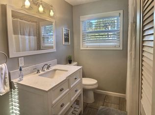 110 High St, Huron, OH 44839