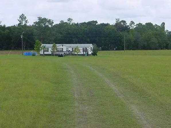 9851 NE 60th St, Bronson, FL 32621