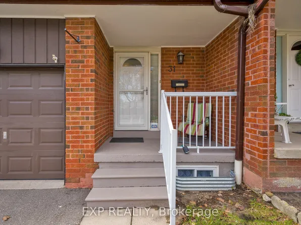 750 Burnhamthorpe Rd E #31, Mississauga, ON L4Y 2X3