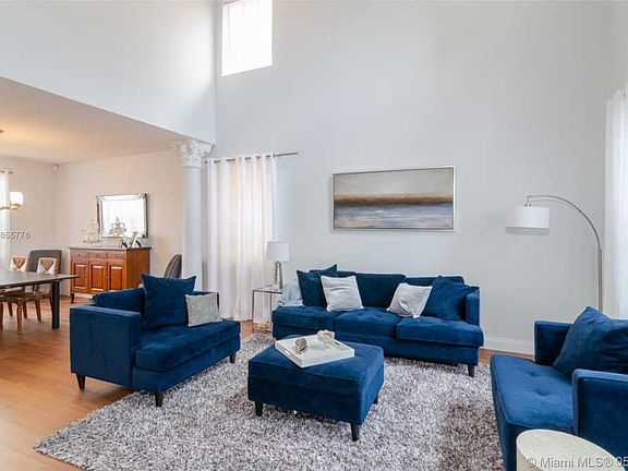 3rd image of 628 Cascade Falls Dr #1