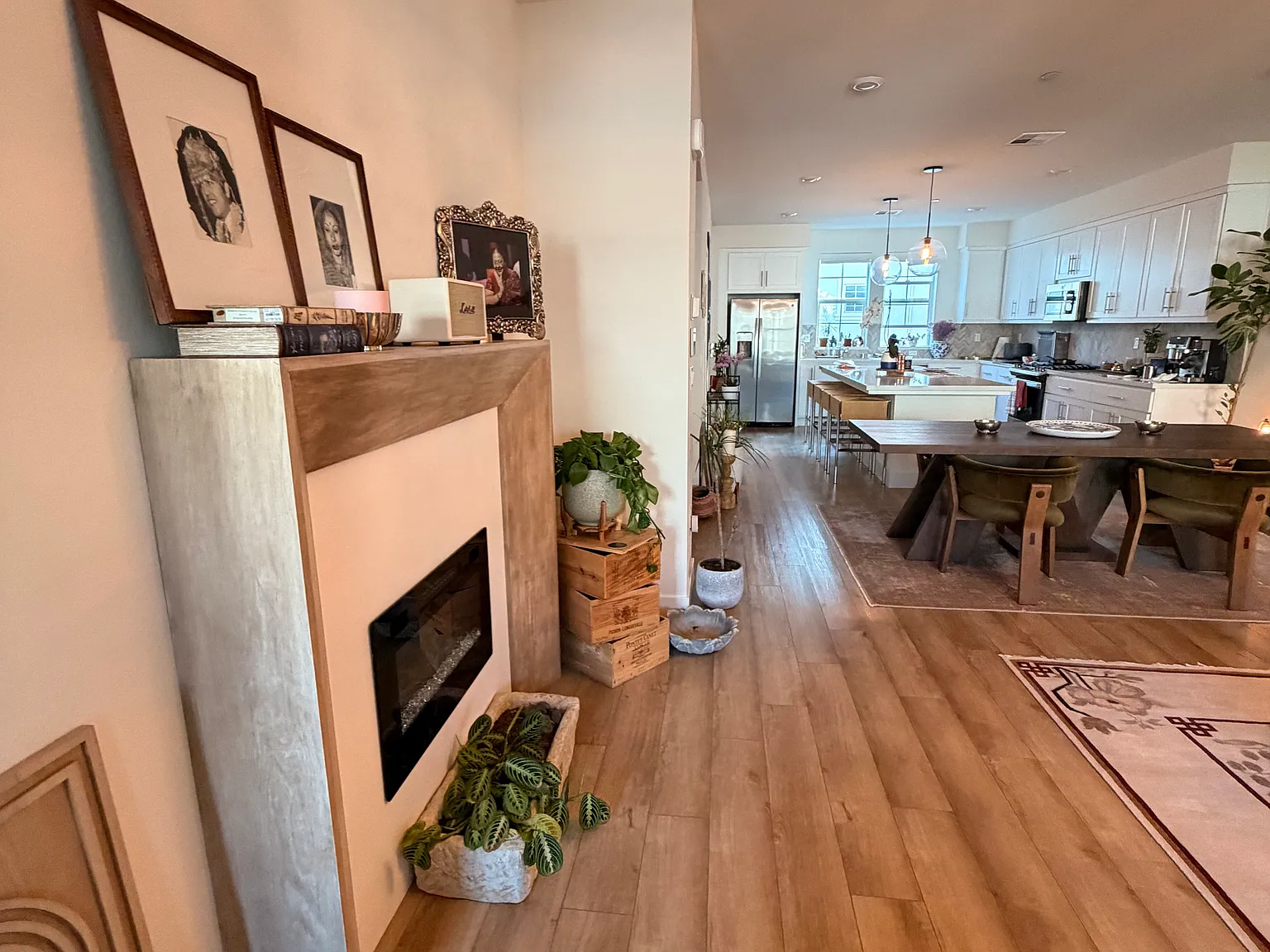 4 bed, 2109 sqft, $2,100 — Photo 4