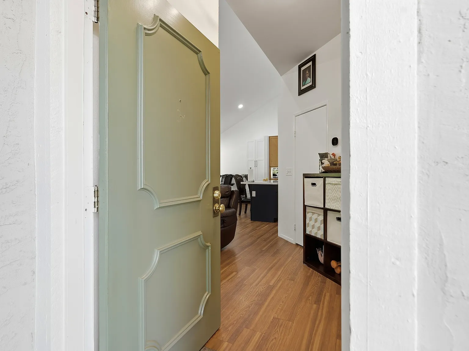 3 bed, 1937 sqft, $5,400 — Photo 4