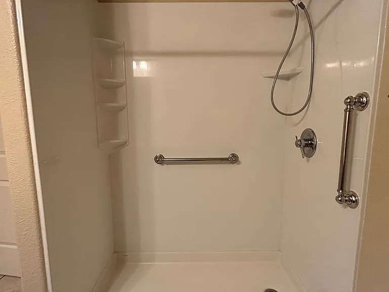 6917 Brooks Ranch Rd — Photo 12