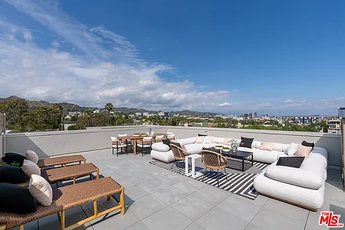 7428 Santa Monica Blvd #Penthouse 501 Photo 1