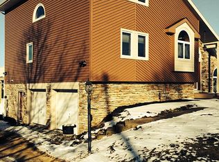 90 W Strack Dr #A, Myerstown, PA 17067