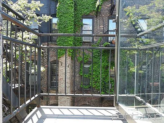 Rented by Point NYC | media 8