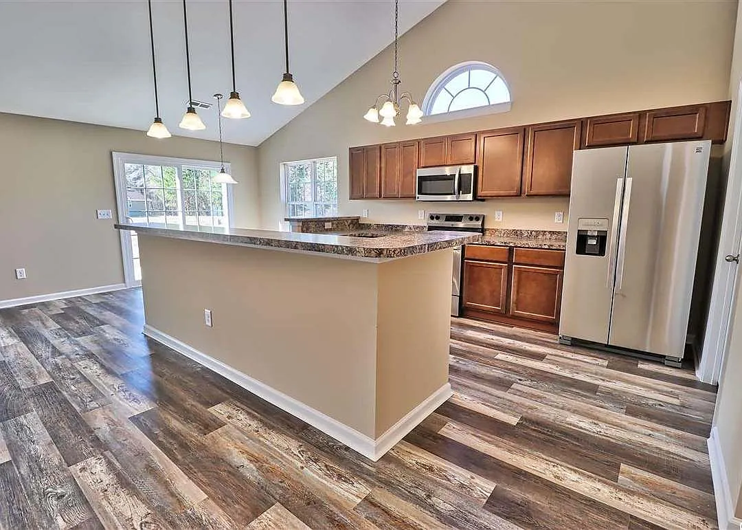 373 Blue Rock Dr — Photo 3