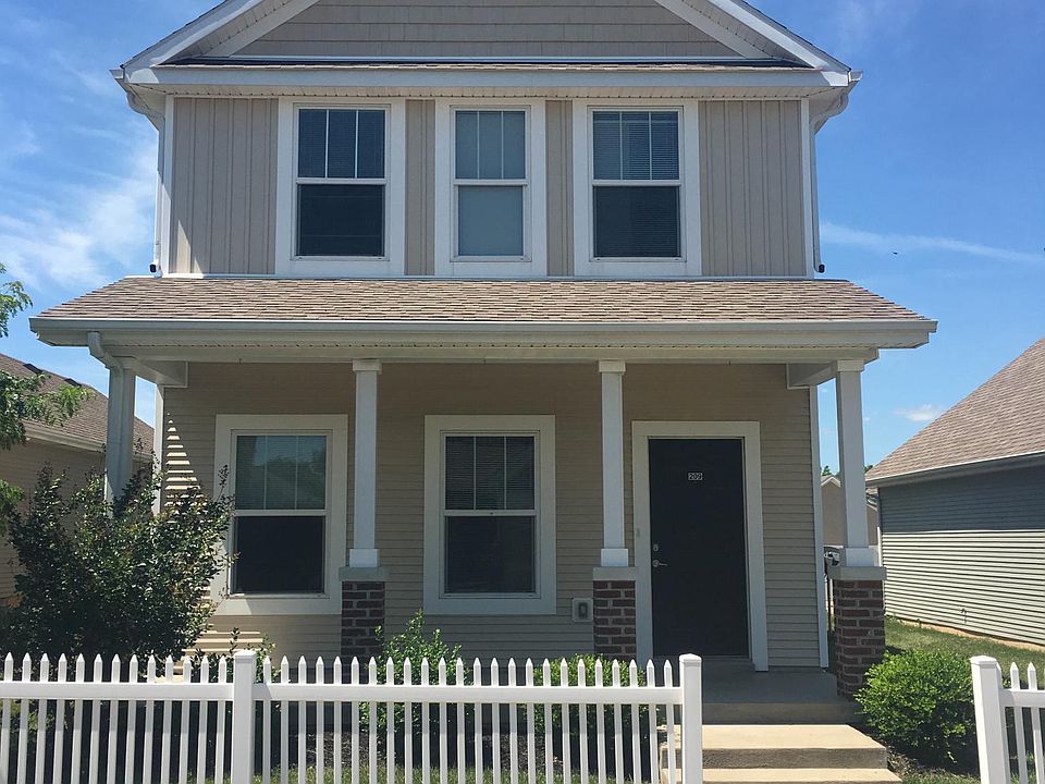 1st image of 408 Penny Ln