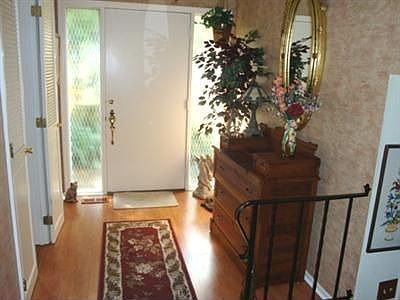 2nd image of 1808 Southlawn Dr
