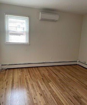 2nd image of 315 W Olive St