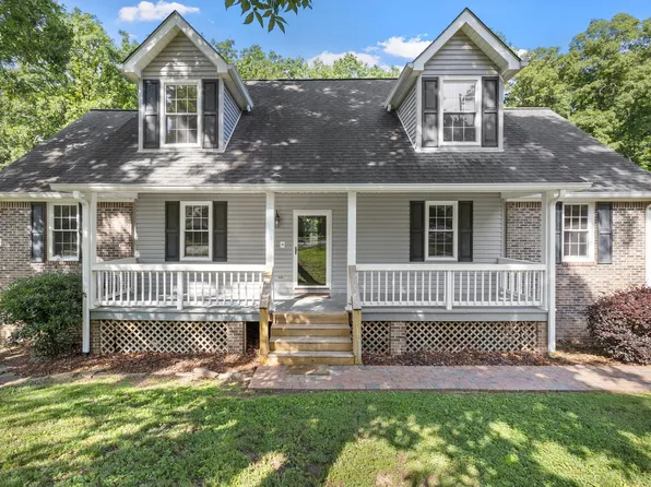 1808 Hidden Harbor Rd, Hixson, TN 37343