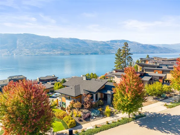 1666 Lakestone Dr, Lake Country, BC V4V 2T4