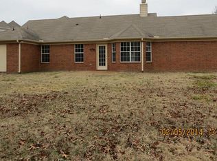 105 Oak Ridge Dr, Oakland, TN 38060