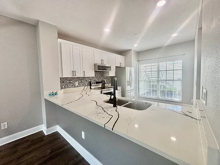 11510 Shipwatch Dr #1372 — Photo 25