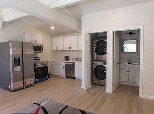 22248 Vanowen St, Canoga Park, CA 91303