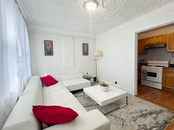 1128 Wheeler Avenue image 1 of 9