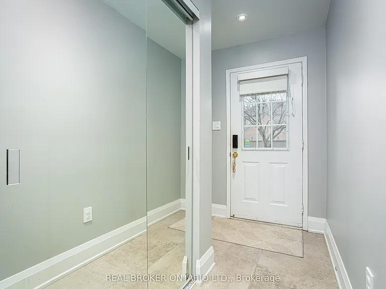 86 Joymar Dr #Townhouse 71 — Photo 4