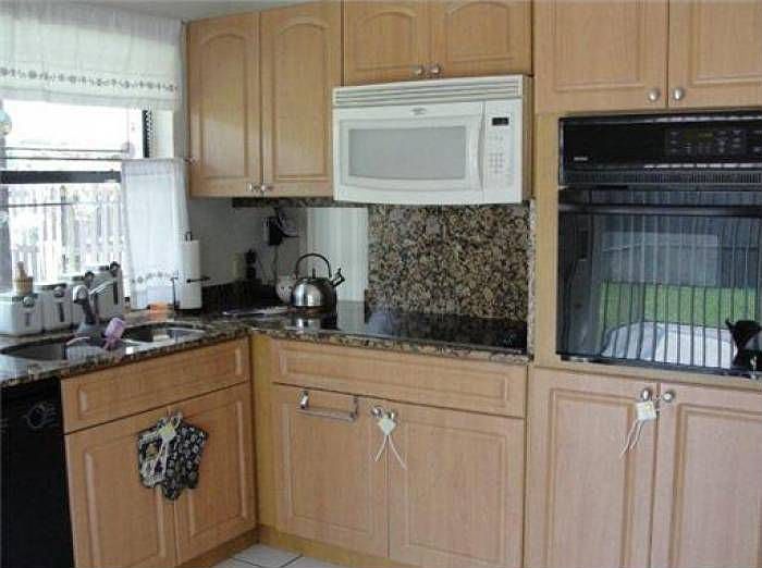 2nd image of 11255 SW 135th Ct