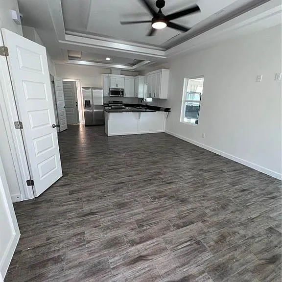 1417 Hibiscus Ave #4 — Photo 2