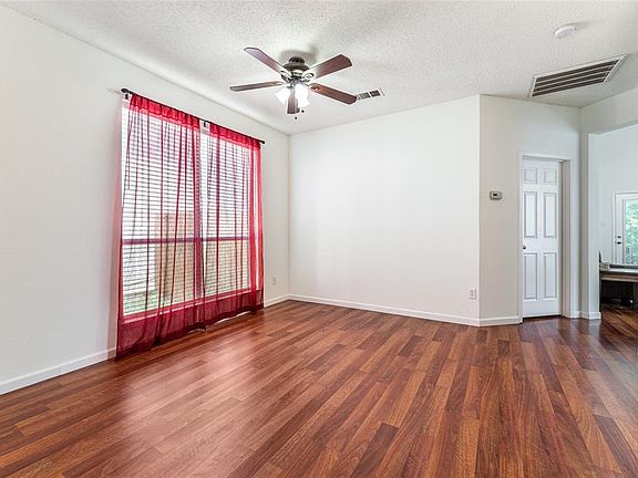 5th image of 6908 Amberdale Dr