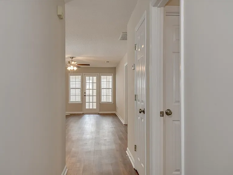 41 Innisbrook Dr #1 — Photo 11