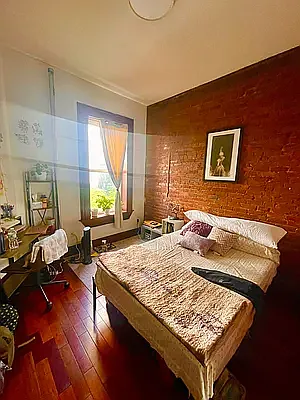 Rented by Bond New York | media 2