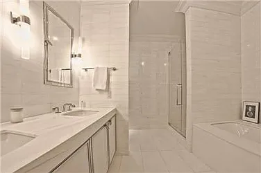 Sold by (Legacy) Elegran