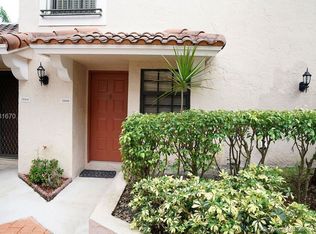 11666 NW 11th St #11666, Pembroke Pines, FL 33026