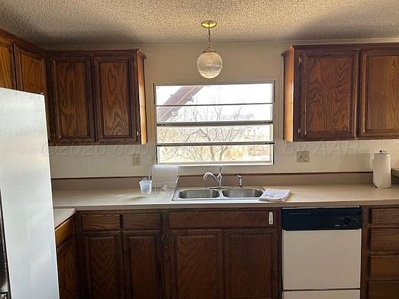 5th image of 109 Lark Rd